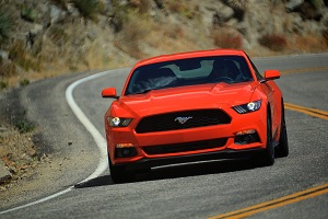 Zum Artikel Virtuell ist der Ford Mustang schon voll da
